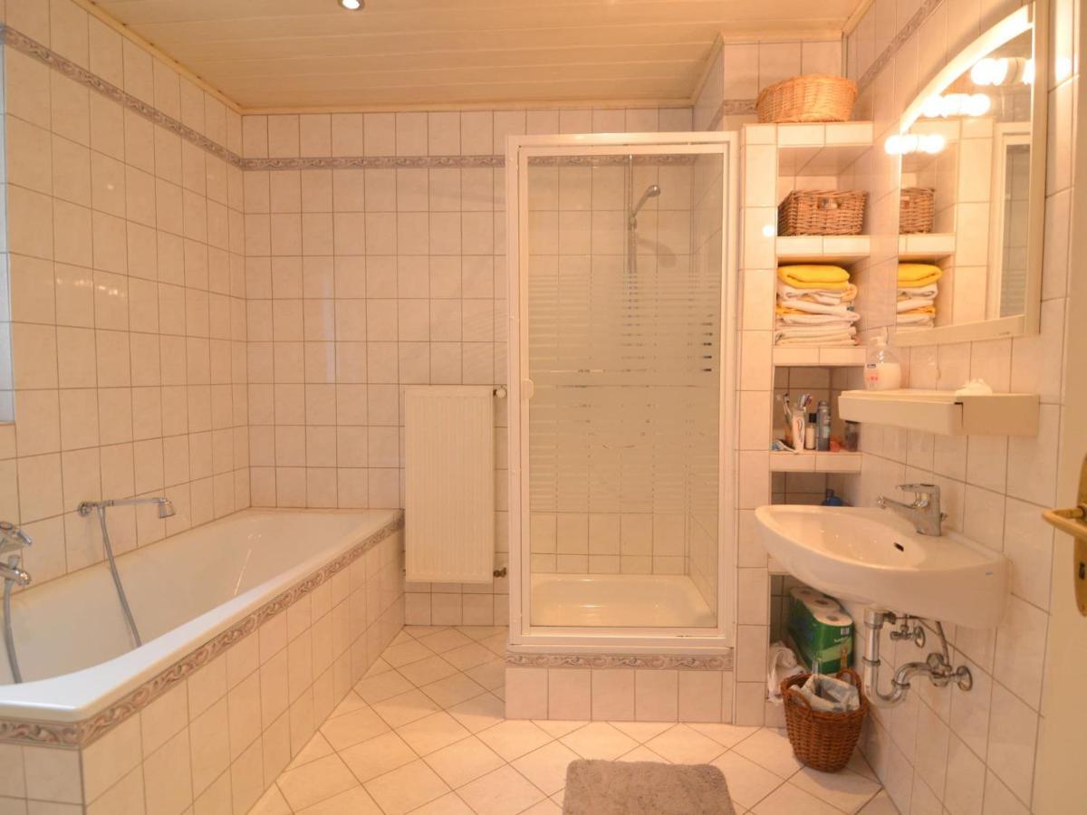 Very Comfortable House With Bathrooms And A Garden Murlenbach Bagian luar foto